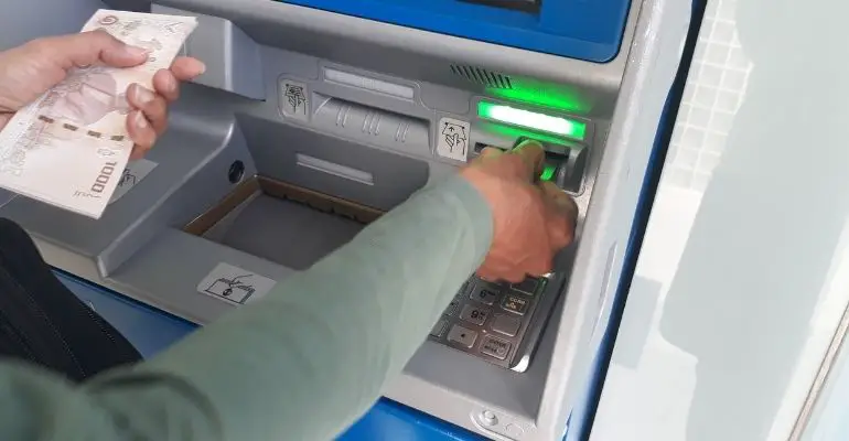 ¿Cómo cambiar el límite de extracción de mi tarjeta de débito Banco Galicia?