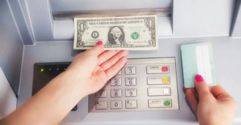 Cómo depositar dinero en cajero automático Banco Nación