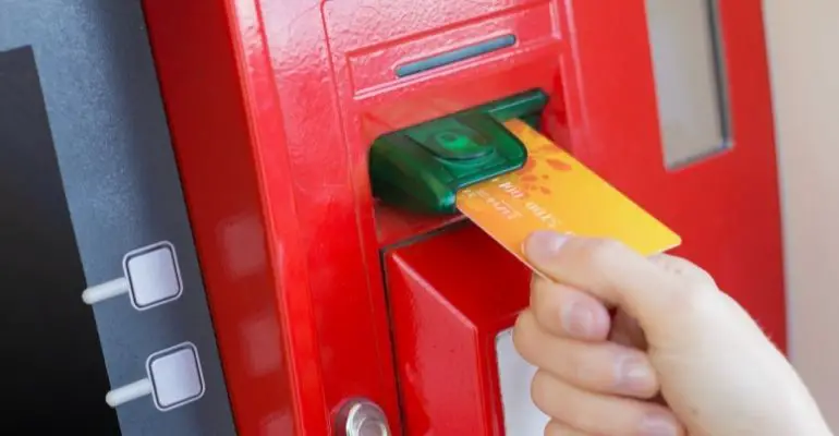 ¿Cómo habilitar tarjeta de débito Itaú?