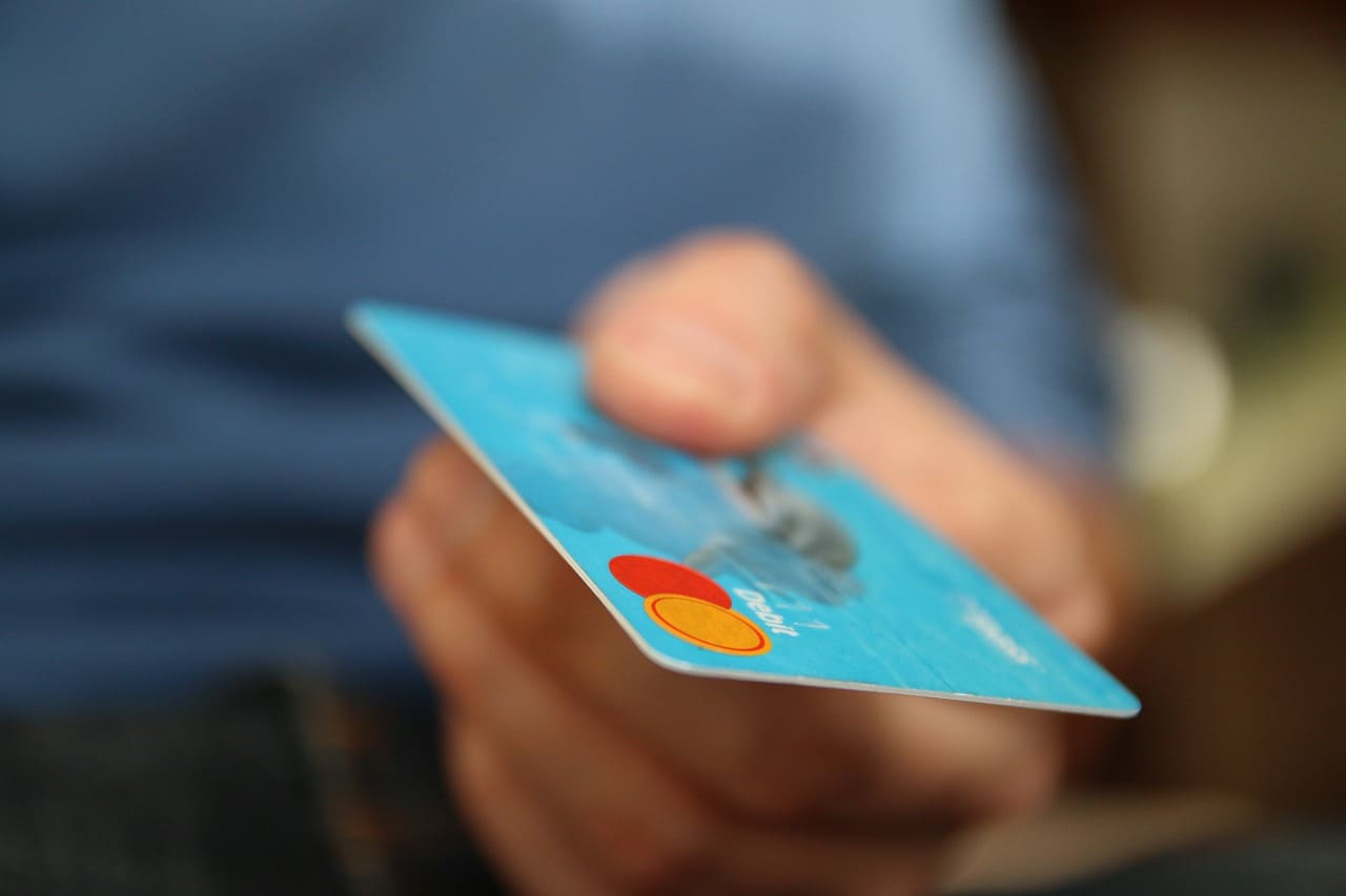 Imagen destacada del artículo Mejores tarjetas de crédito para jóvenes: ¿cuáles son las mejores opciones?