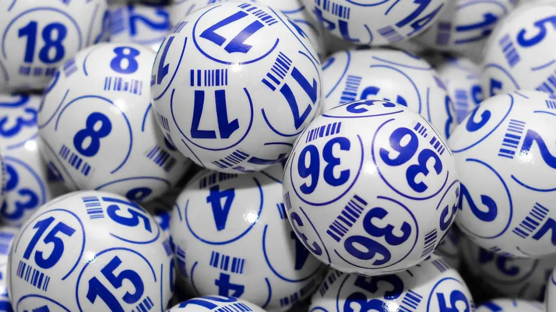Imagen destacada del artículo Resultados en directo de la quiniela del día 28 de junio de 2023: resultados de los sorteos de la lotería Nacional y Provincia