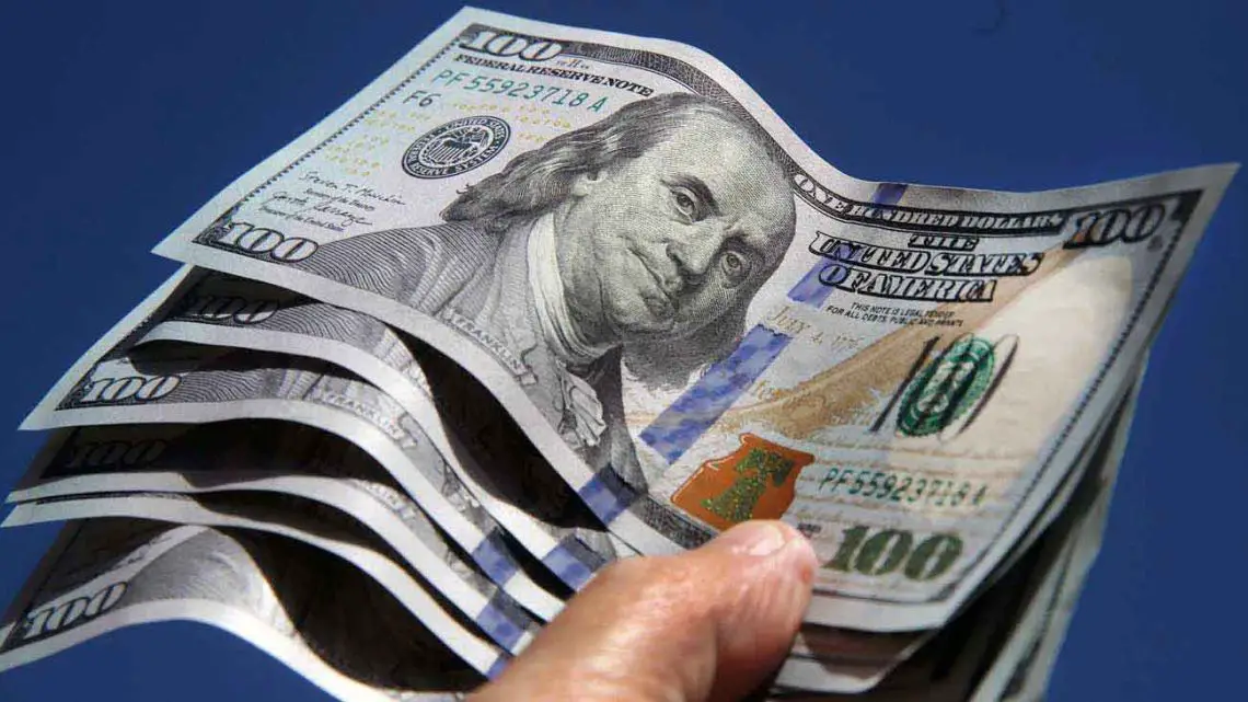 Imagen destacada del artículo El dólar blue culminó la jornada del martes 4 de julio de 2023 con un valor de cierre