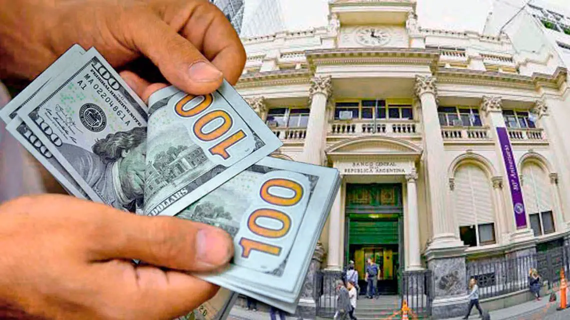 Imagen destacada del artículo El dólar oficial alcanza los $365,50 tras la devaluación del Banco Central del 20%