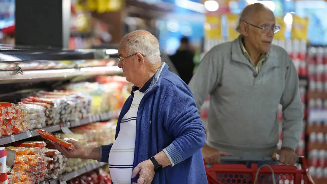 Imagen destacada del artículo Los alimentos que más se encarecieron en julio: el impacto de la inflación en el bolsillo