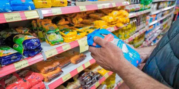 El Ministerio de Economía divulgará semana a semana la inflación tras registrar el mayor índice de precios al consumidor mensual en tres décadas en el español rioplatense