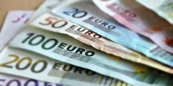 Cotización del Euro blue: seguimiento minuto a minuto de este jueves 14 de septiembre en el mercado financiero internacional