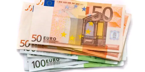 Cotización del euro blue: $799 para adquirir y $810 para vender, en el viernes 22 de septiembre de 2023