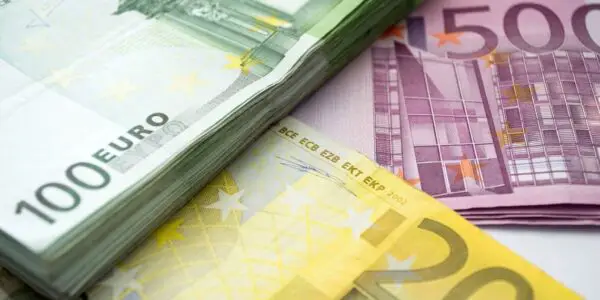 Euro blue hoy: sigue minuto a minuto la cotización del viernes 13 de octubre en el mercado cambiario del español rioplatense
